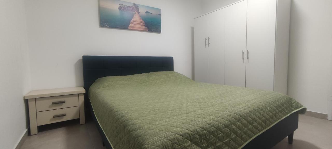 Appartamento Yona Balev Eilat Esterno foto
